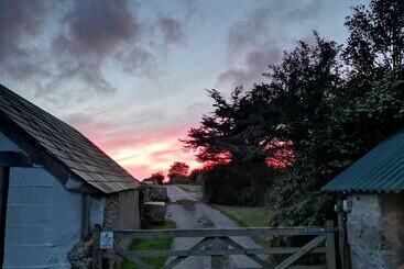 酒店 Penhallow House Glamping Retreat