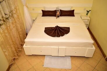 酒店 Residence By Mahanaim