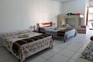 Общежитие Rm Pousada Casa De Familia