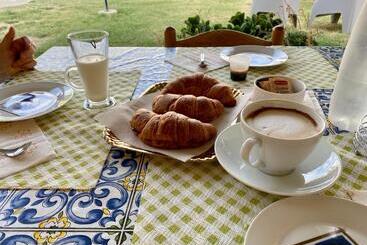 B&b Villa Angela Via Della Bonifica 17