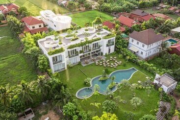 Enjoy Boutique Hotel & Restaurat