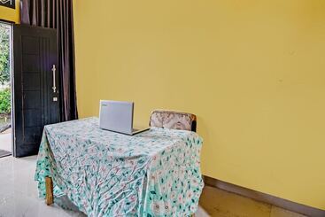 هتل Alfatar Homestay Syariah By Oyo