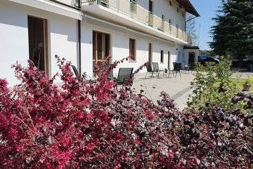 Nautica Tarello Casa Ena B&b