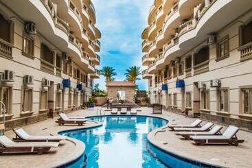 هتل آپارتمان Nour Plaza Hurghada Studio Sea View