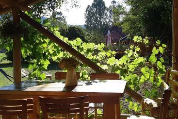 پانسیون Bosa Noga Rzav