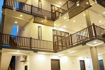 فندق Gold Bubble