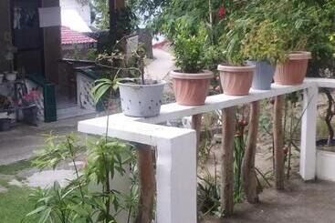 아파트호텔 Kaye En Em Apartelle