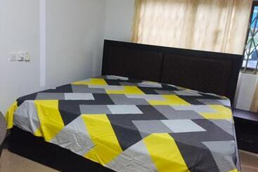 פנסיון Anc Mall Area East Legon Guest House