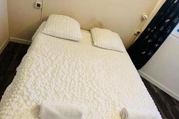 膳宿费 Charmante Maison D Hôtes Aux Lilas