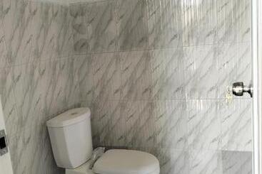 Pensionat Ghuzy Home Syariah Wonosobo