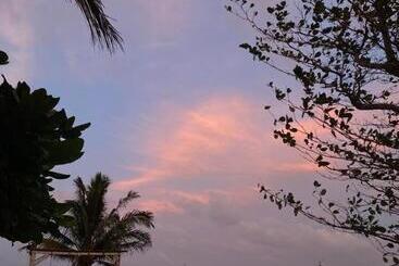 リゾートホテル Pacific Surf And Yoga