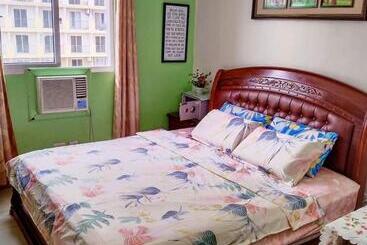 هتل آپارتمان Zhabret S Place