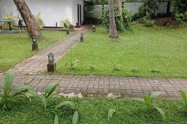 مبيت وإفطار Leisure On Hotel Negombo