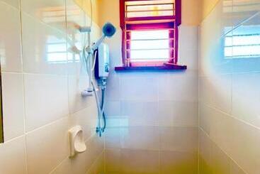 בית מלון כפרי Iziba Lodge