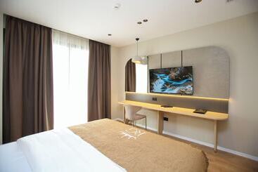 בית מלון כפרי Regina Palm Resort