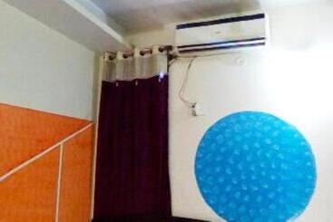 Hotel Sanginee , Maheshwar