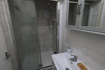 پانسیون London City Airport   Rooms