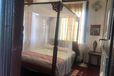 پانسیون Pied A Terre