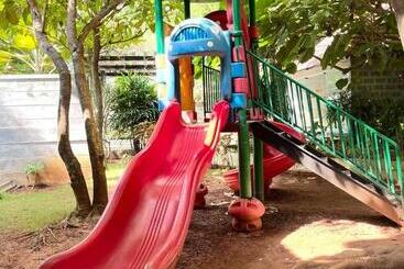 אתר נופש Hlc Ayurveda And Nature Cure