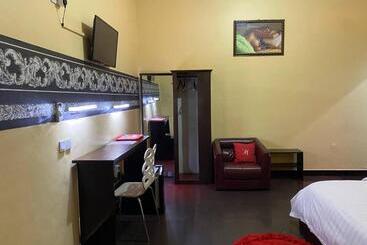 تختخواب و صبحانه Lasenza Lodge