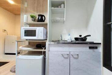 Апарт-отель D22新宿最中心 两室 新大久保站5分 2 Rooms Shinjuku Center 5 Mins To Station, Max 4p 新宿 涉谷 表参道 池袋 上野 代代木 银座 原宿