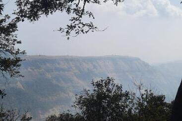 بنسيون Asha Cottage