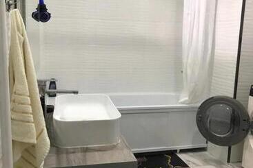 ペンション Guest House Amanat