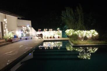 منتجع Koliabor Manor