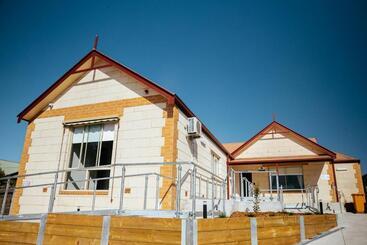 ユースホステル Sorrento Lodge