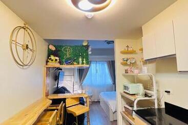 Апарт-отель Comfy Studio Room