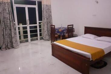 Hotel Grand Glorious