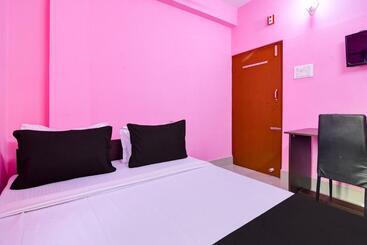 Отель Oyo Lotus Homestay