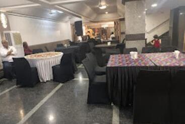 فندق Vstar, Ahmednagar