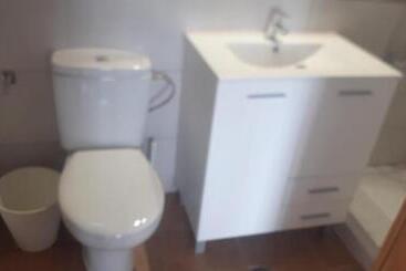 モーテル Motoroom