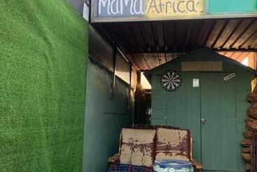 بنسيون Ewakanda African Guesthouse