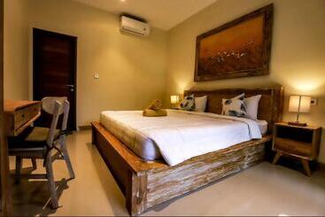 Pensjonat Harmony House 4, 2 Min Ubud Center Room Near Pool