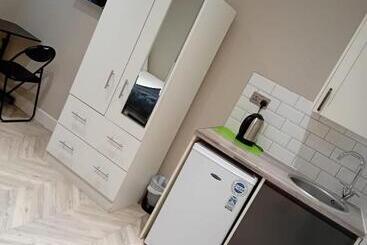 פנסיון Harrow Guest House   Cecil Ha3