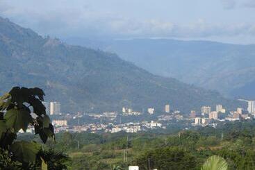 پانسیون Motoposada La Marina