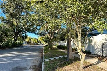 بنسيون Palm Paradise Retreat