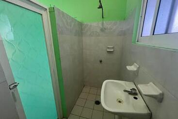 بنسيون Posada Isis