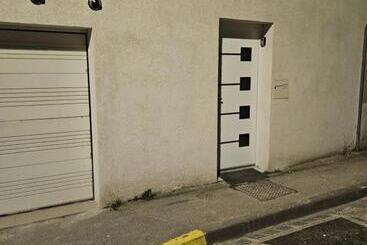 ペンション Studio Montry