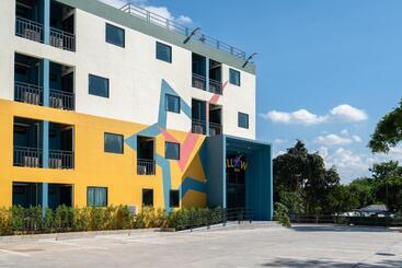 Отель พิลโล่ อินน์ พะเยา Pillow Inn Phayao
