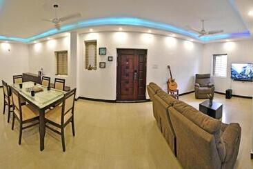 酒店 Cozy Vacation Home