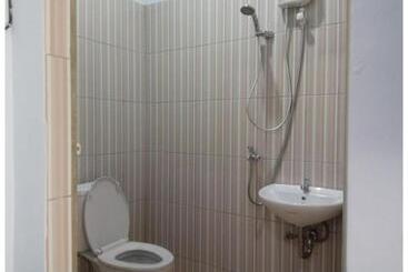 호텔 Oyo 93341 Ananda Homestay Syariah