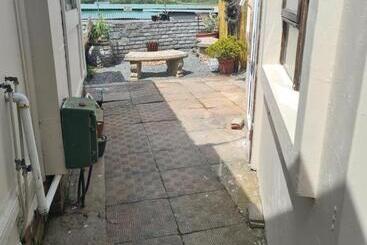 펜션 Sandy Toes Airbnb