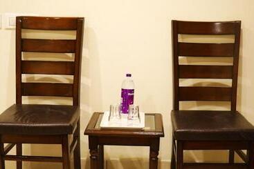 Aa Hotels & Resorts Zirakpur