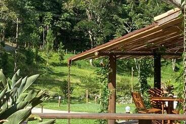 Общежитие Matha Pousada E Bistrô