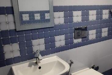 Fluorescence Hotel And Restaurant Gulmarg