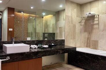 ホテル The Conway