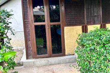 膳宿费 Blue Stone